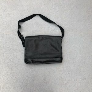 Kenneth Cole black satchel